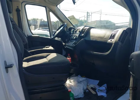 2018 Ram Promaster 1500 из США, поврежденный, VIN 3C6TRVAG7JE153499